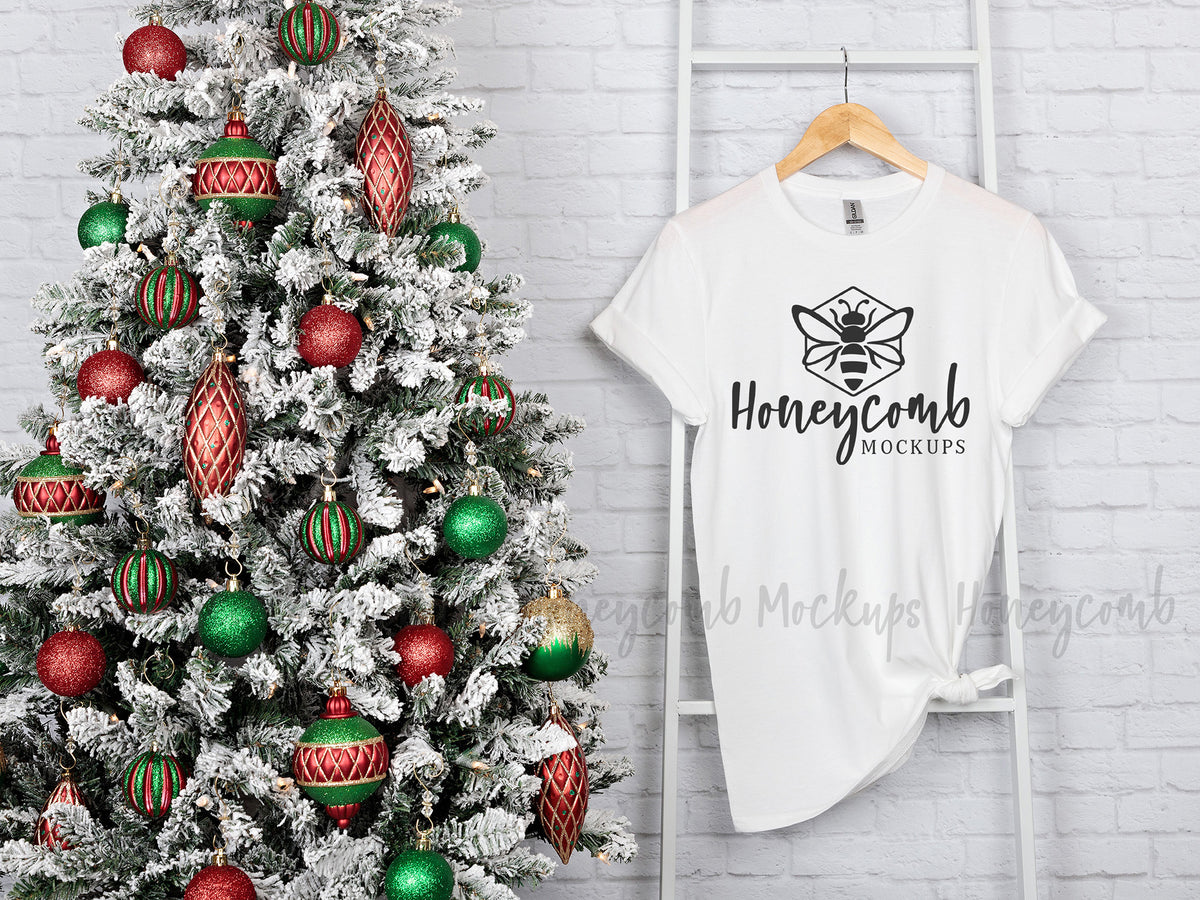 Gildan 64000 T-Shirt | White | Christmas | SKU1924